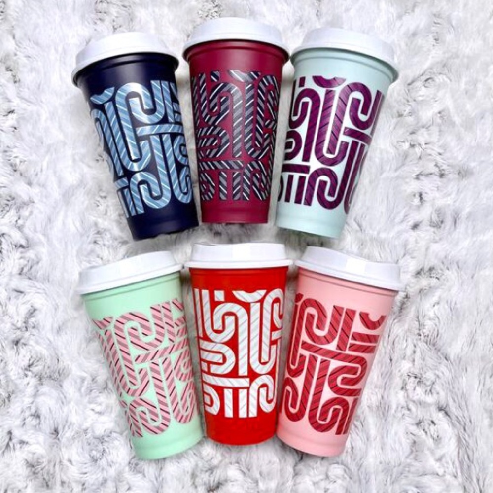 Starbucks | Holiday Christmas candy cane color changing cups